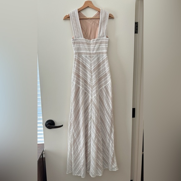 BCBGMaxAzria White Lace Maxi Dress - Picture 5 of 10